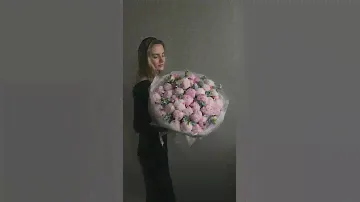 Авторский дуобукет из пионов и оксипеталума - Обзор