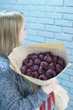 21 красный пион